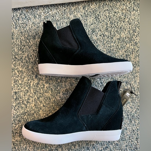 NWT Sorel wedge sneakers - Picture 6 of 13